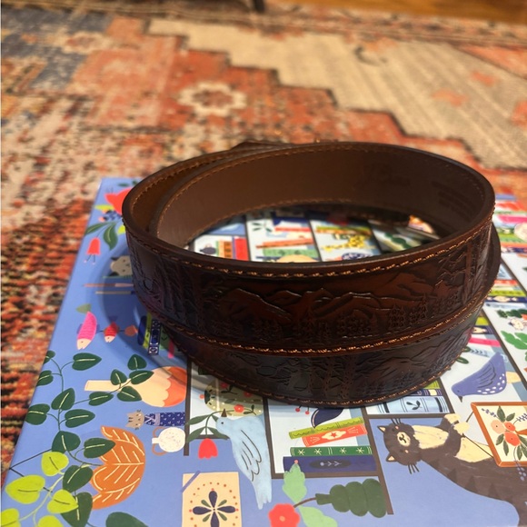 J.Crew Embossed Italian Leather Dress Belt Russet Brown Size 32